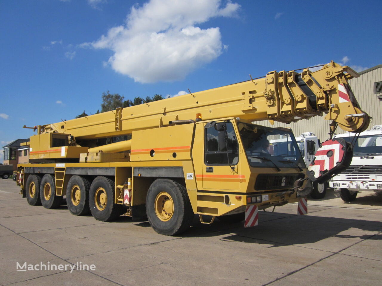 Grove GMK5130 130 ton 1,500 Hours Only!  autodizalica