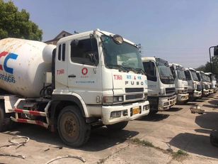 Mitsubishi Fuso kamion mješalica za beton