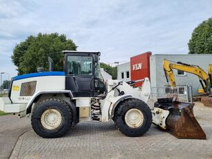 CATERPILLAR 938K prednji utovarivač