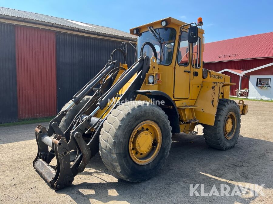 Volvo L70 prednji utovarivač