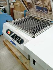 Smipack SL 55 stroj za pakiranje u termoskupljajuću foliju